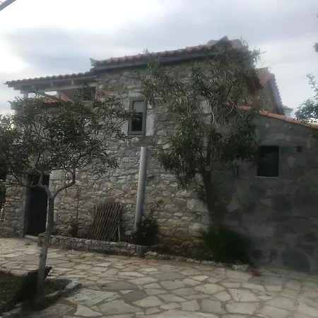 Εξοχικό σπίτι Lagadi 1860 Trakhila