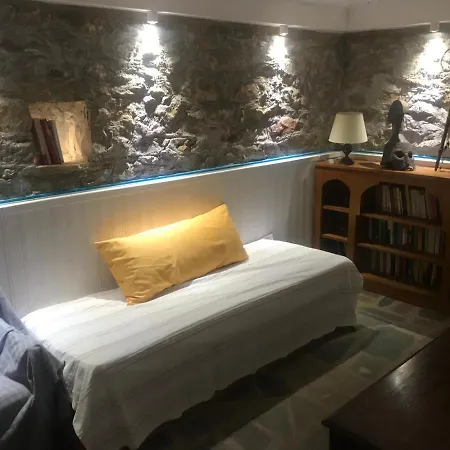 Lagadi 1860 컨트리하우스 Trakhila