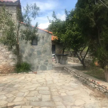 Εξοχικό σπίτι Lagadi 1860 Trakhila