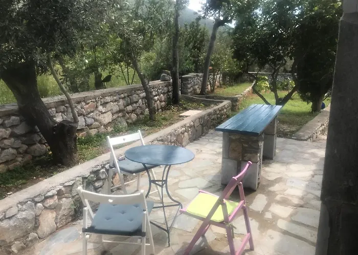 Lagadi 1860 Hétvégi ház